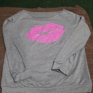 Hot lips sweatshirt